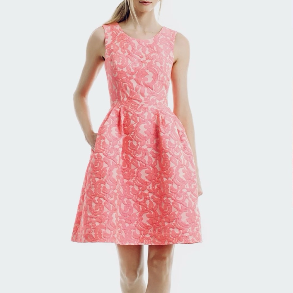 NWT Sz 10 PINK TARTAN Willow Kelly Sleeveless Cocktail Dress in Coral Jacquard